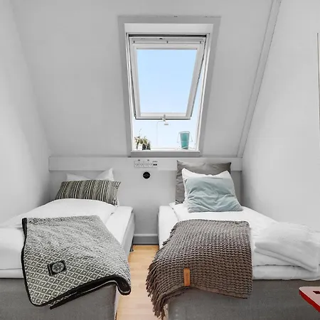 12 Bedroom Gorgeous In